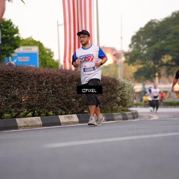 Runner Photo 4719748