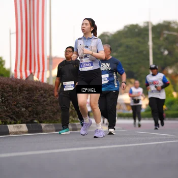 Runner Photo 4720010