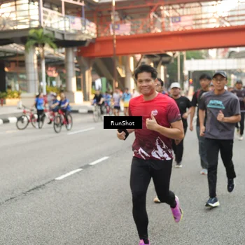 Runner Photo 4720079
