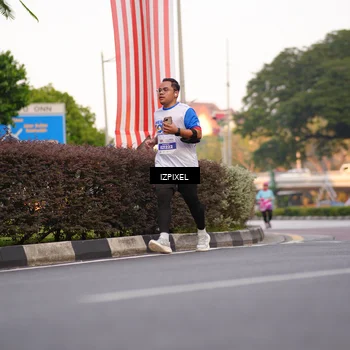 Runner Photo 4720190