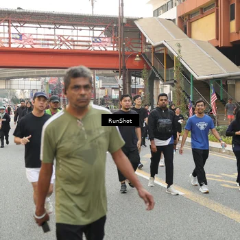 Runner Photo 4720213