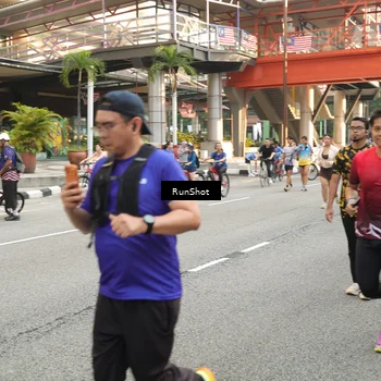 Runner Photo 4720298