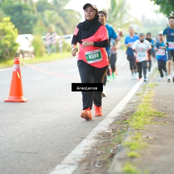 Runner Photo 4720311