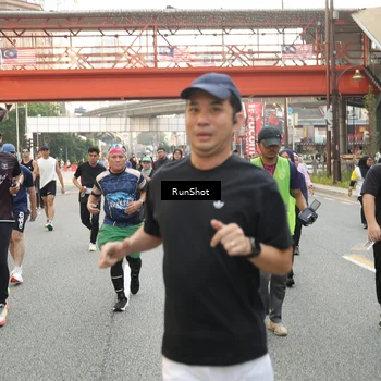 Runner Photo 4720325