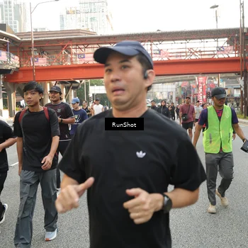 Runner Photo 4720346