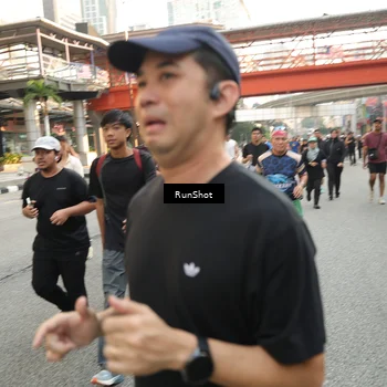 Runner Photo 4720353