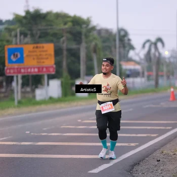 Runner Photo 4720377