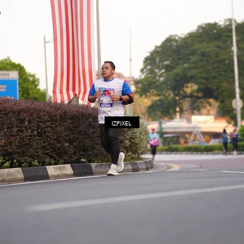 Runner Photo 4720391
