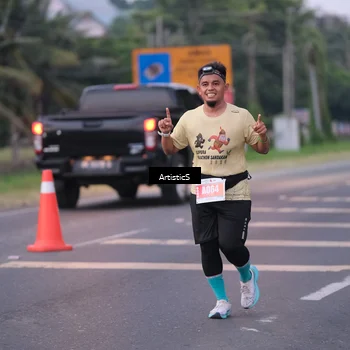 Runner Photo 4720412