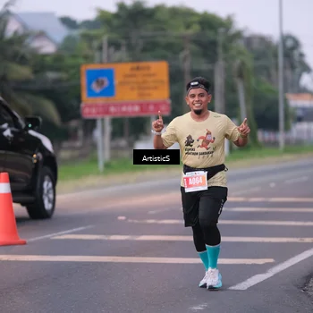Runner Photo 4720457
