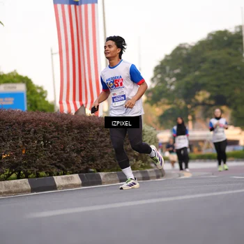 Runner Photo 4720477