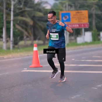 Runner Photo 4720495