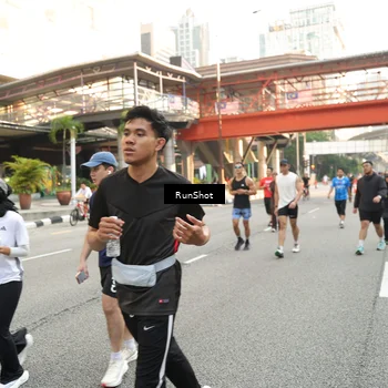 Runner Photo 4720511