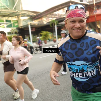 Runner Photo 4720541