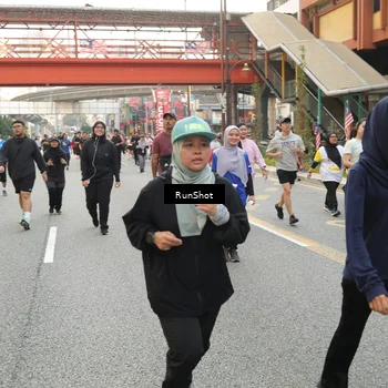 Runner Photo 4720546