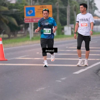 Runner Photo 4720579