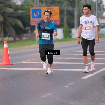 Runner Photo 4720613