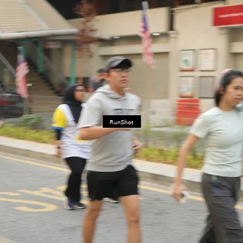Runner Photo 4720649
