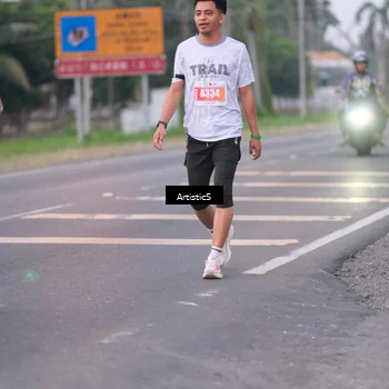 Runner Photo 4720650