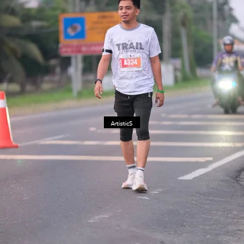 Runner Photo 4720655