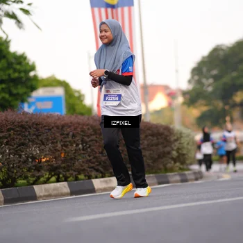 Runner Photo 4720661