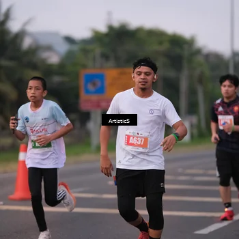 Runner Photo 4720710