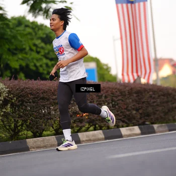 Runner Photo 4720743