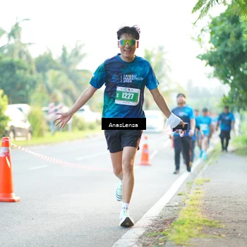 Runner Photo 4720758