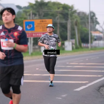 Runner Photo 4720836
