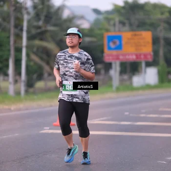Runner Photo 4720865