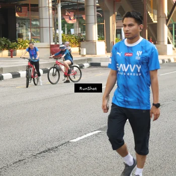 Runner Photo 4720881