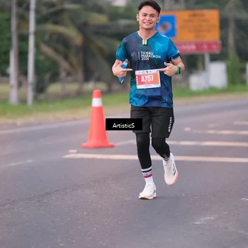 Runner Photo 4720893