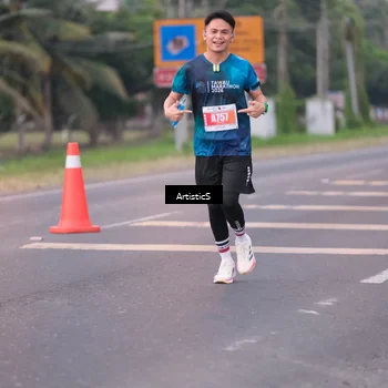 Runner Photo 4720946