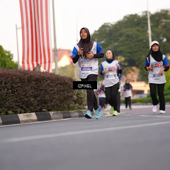 Runner Photo 4720980