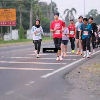 Runner Photo 4721035