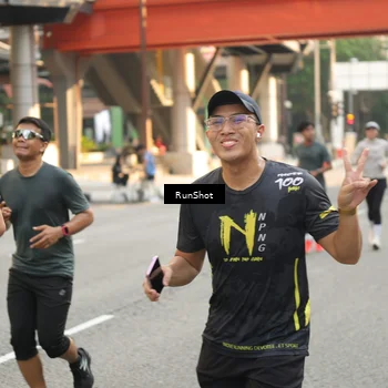 Runner Photo 4721080