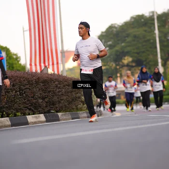 Runner Photo 4721135