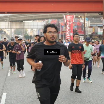 Runner Photo 4721155
