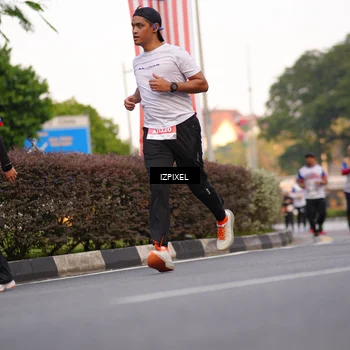 Runner Photo 4721158