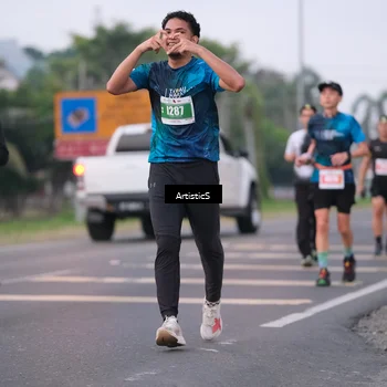 Runner Photo 4721305