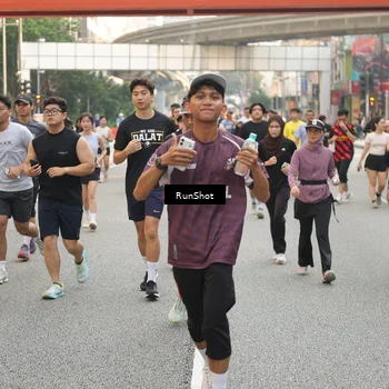 Runner Photo 4721319