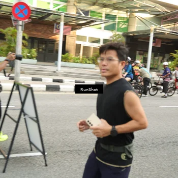 Runner Photo 4721376
