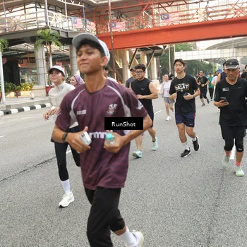 Runner Photo 4721383