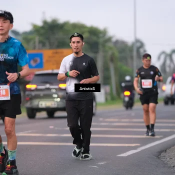 Runner Photo 4721393