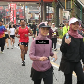 Runner Photo 4721625