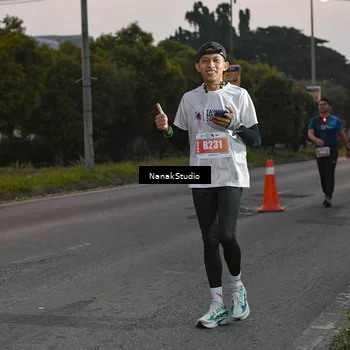 Runner Photo 4721756