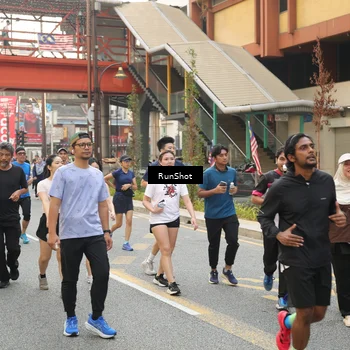 Runner Photo 4721914