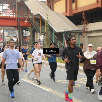 Runner Photo 4721924