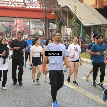 Runner Photo 4721960