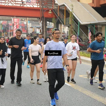 Runner Photo 4721993